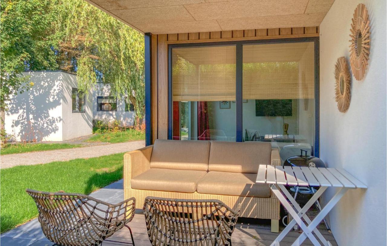 Cozy Home In Heinkenszand With Sauna מראה חיצוני תמונה
